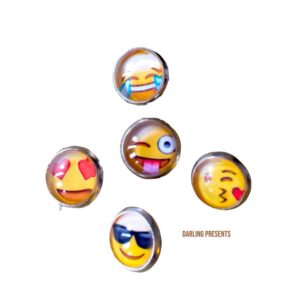 5 Pairs of Emoji Stud Earrings Set Unisex Color Multi